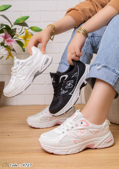 كوتشي new balance مستورد شيك جدا فى اللبس 🤍🏆 Art x727