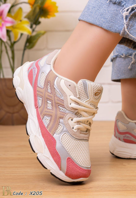 كوتشي asics ترندي موووت ينافس المستورد 🤍💫 Art X205