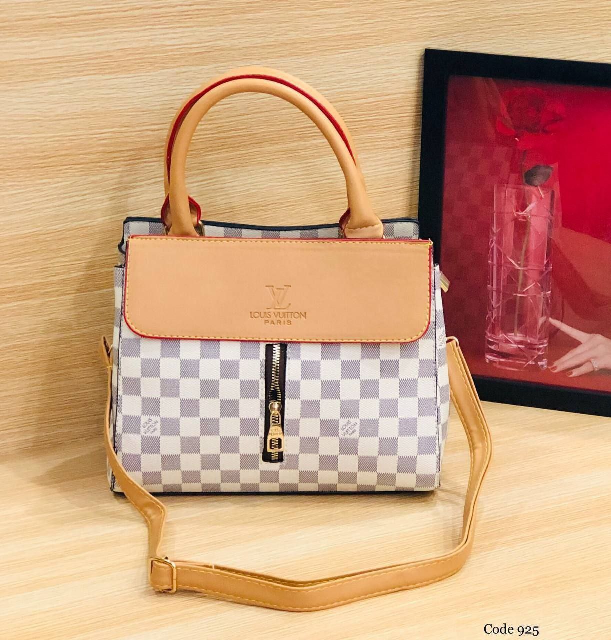 Code : 925 🤩 LV💃