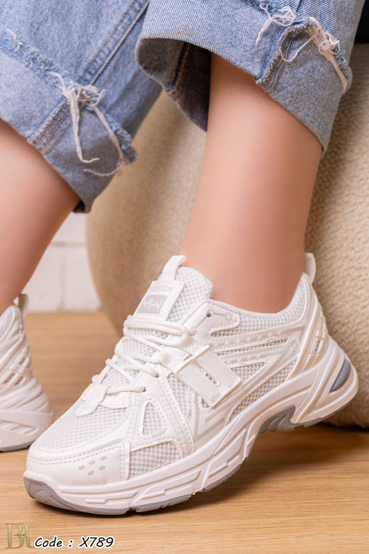 كوتشي new balance ترندي موووت ينافس المستورد 🤍💫 Art X789