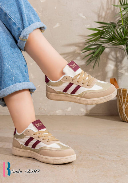 كوتشي فلات adidas مستورد ترندي موووت 🤍👀